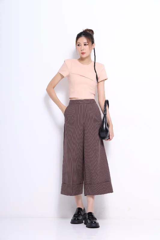 Soft velvet pants for cozy holiday outfits -Leanne Wide Leg Culottes