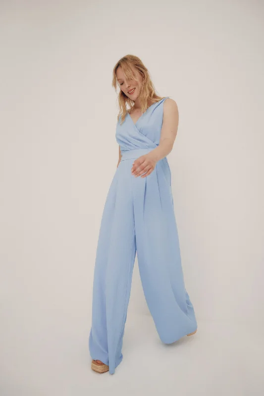 Quick-dry pants for active sports enthusiasts -Sleeveless crisscross jumpsuit flowy wide leg