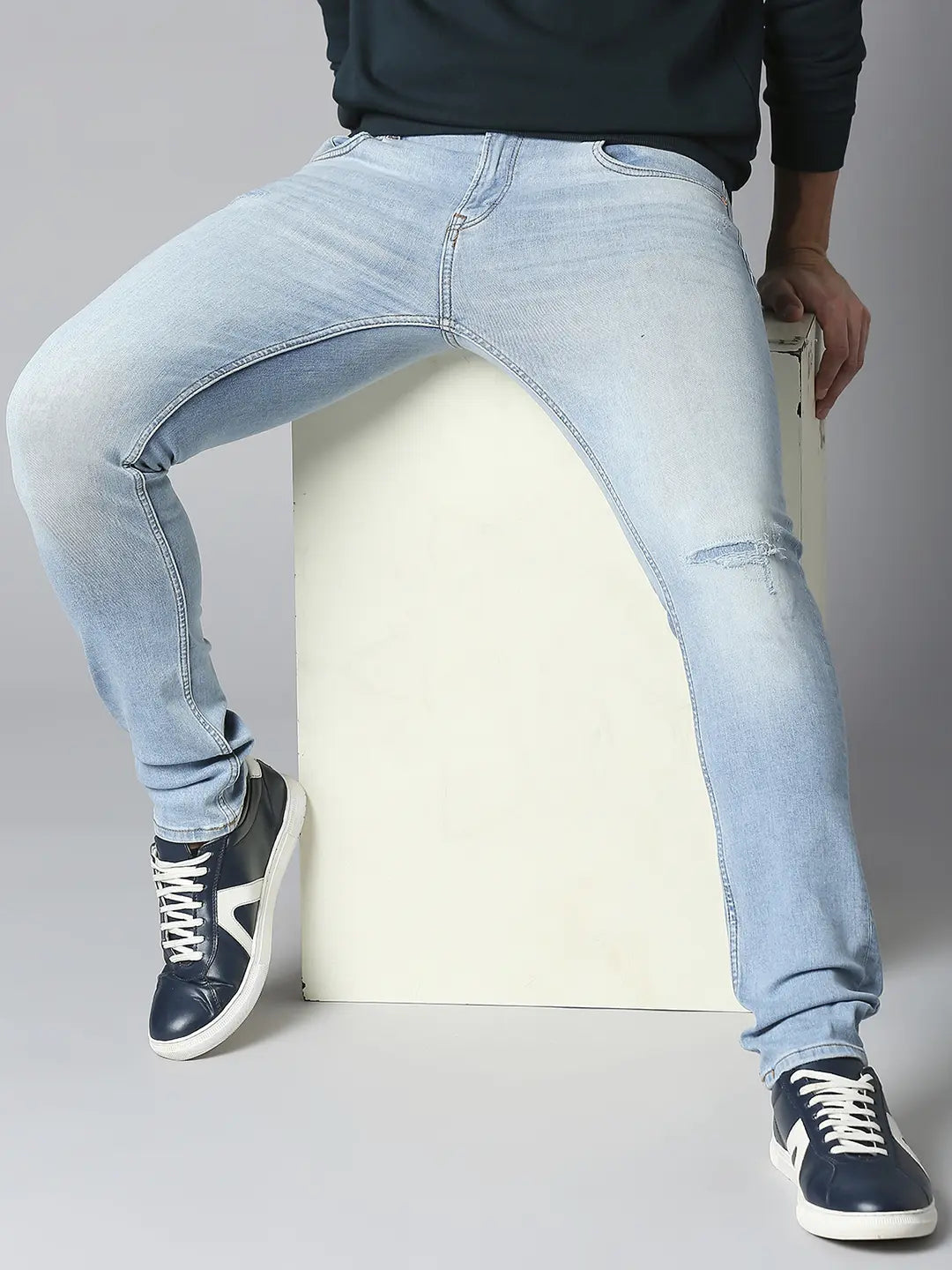 Birthday Jeans for Celebration -Spykar Limited Edition Light Blue Slim Fit Narrow Length Low Rise Knee Slit Premium Stretchable Denim Jeans For Men (Skinny)