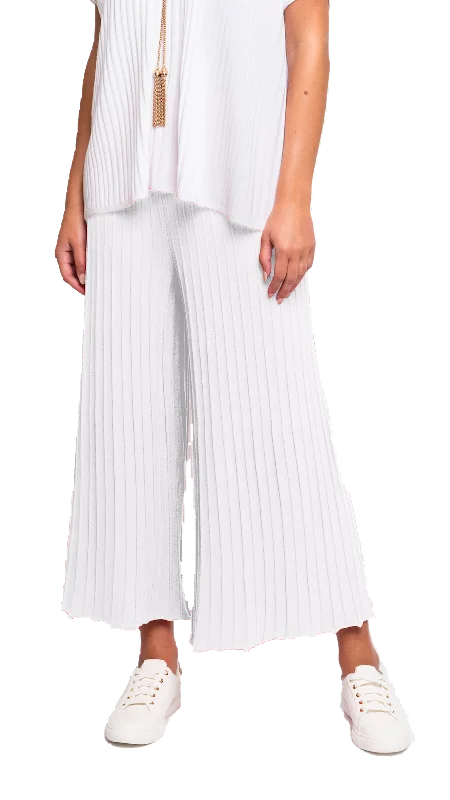 Tailored ankle pants for chic office outfits -Giuliana Plisse-Look Cropped Wide Leg Pants; White