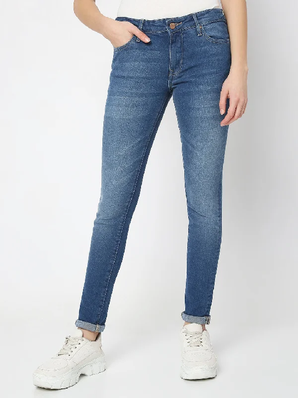 Relaxed Jeans for Comfortable -Spykar Mid Blue Mid Rise Jeans For Women