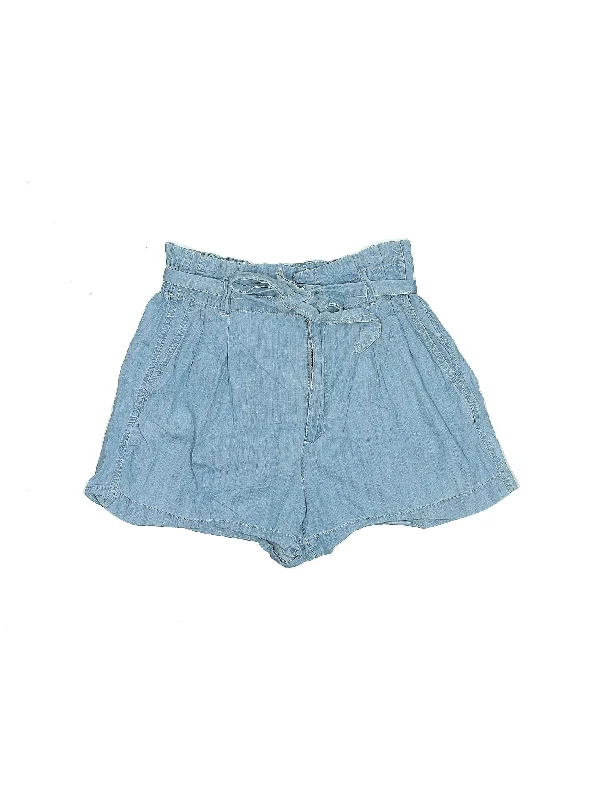 Sleeveless Skirts for Coolness -High-Rise Denim Shorts in Light Wash