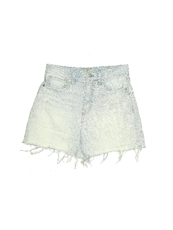 Pleated Skirts for Texture -Mid-Rise Denim Shorts in Light Wash