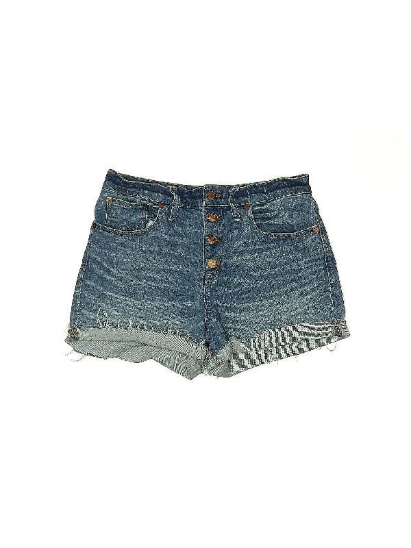 Off-Shoulder Skirts for Feminine -Denim Shorts in Medium Wash