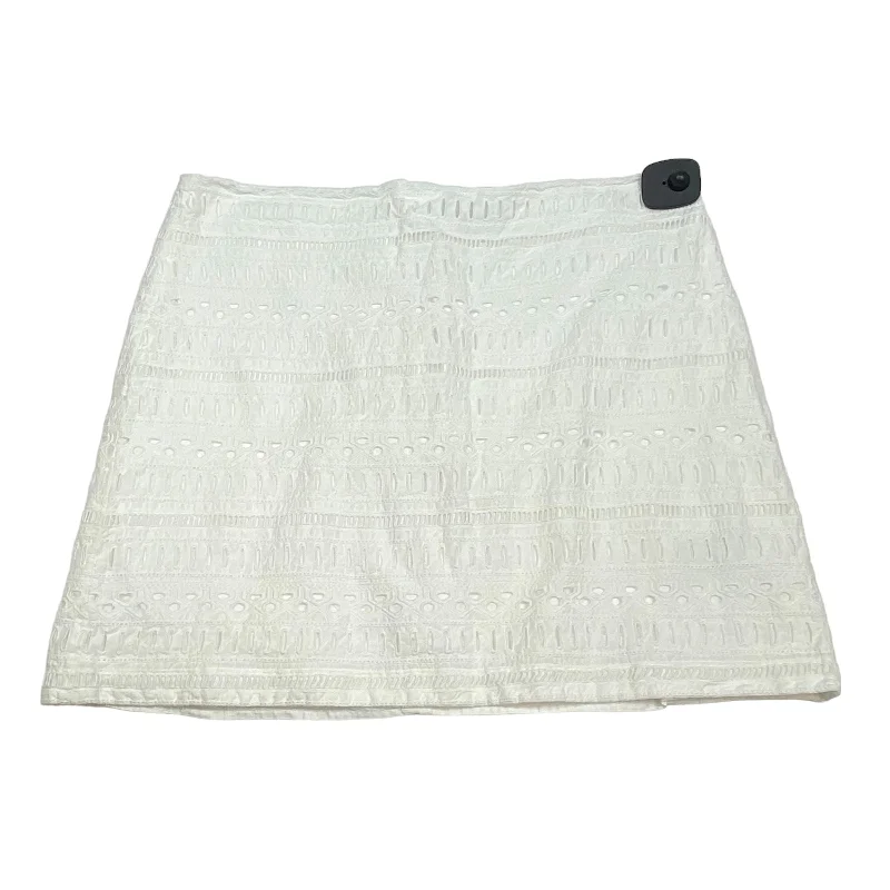 Affordable skirts with trendy slit details -White Skirt Mini & Short Gap, Size L