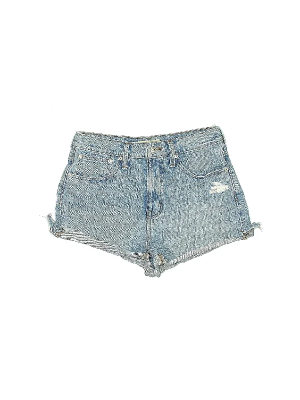 Long-Sleeved Skirts for Coverage -Mid-Rise Denim Shorts in Light Wash