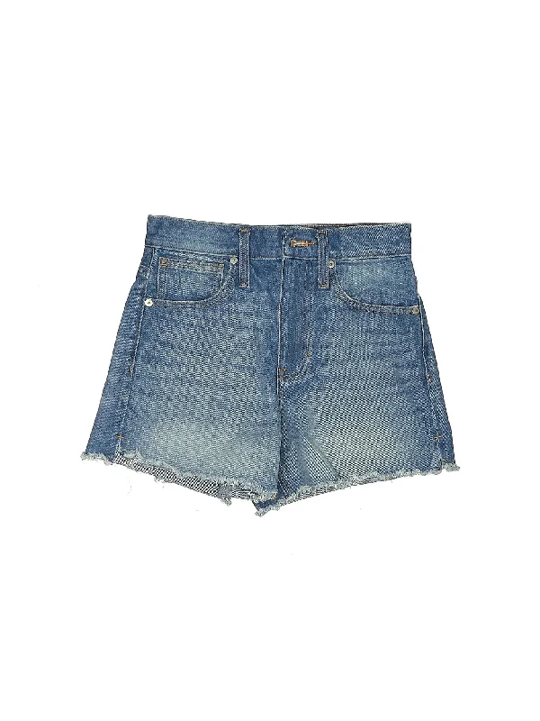 Embroidered Shorts for Detail -High-Rise Denim Shorts in Light Wash