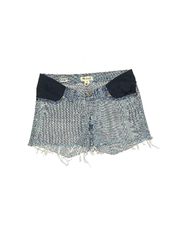 Animal Print Shorts for Fun -Low-Rise Denim Shorts in Medium Wash