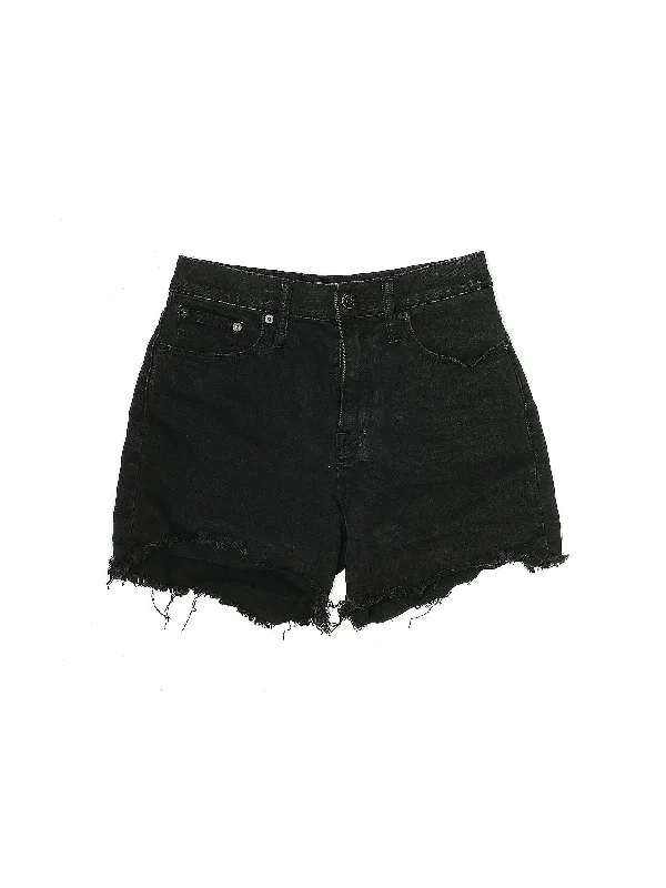 Star Shaped Shorts for Charm -Mid-Rise Denim Shorts