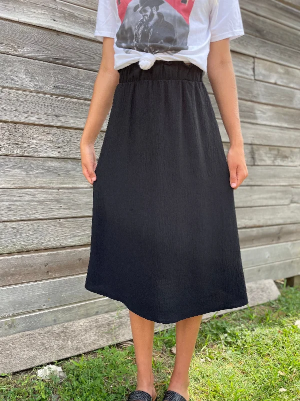 Dress Shorts for Semi-Formal -Black Midi Skirt